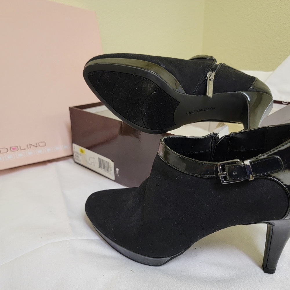 Bandolino heeled booties